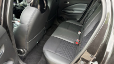Nissan Juke 1.0 DiG-T Tekna 5dr DCT Petrol Hatchback